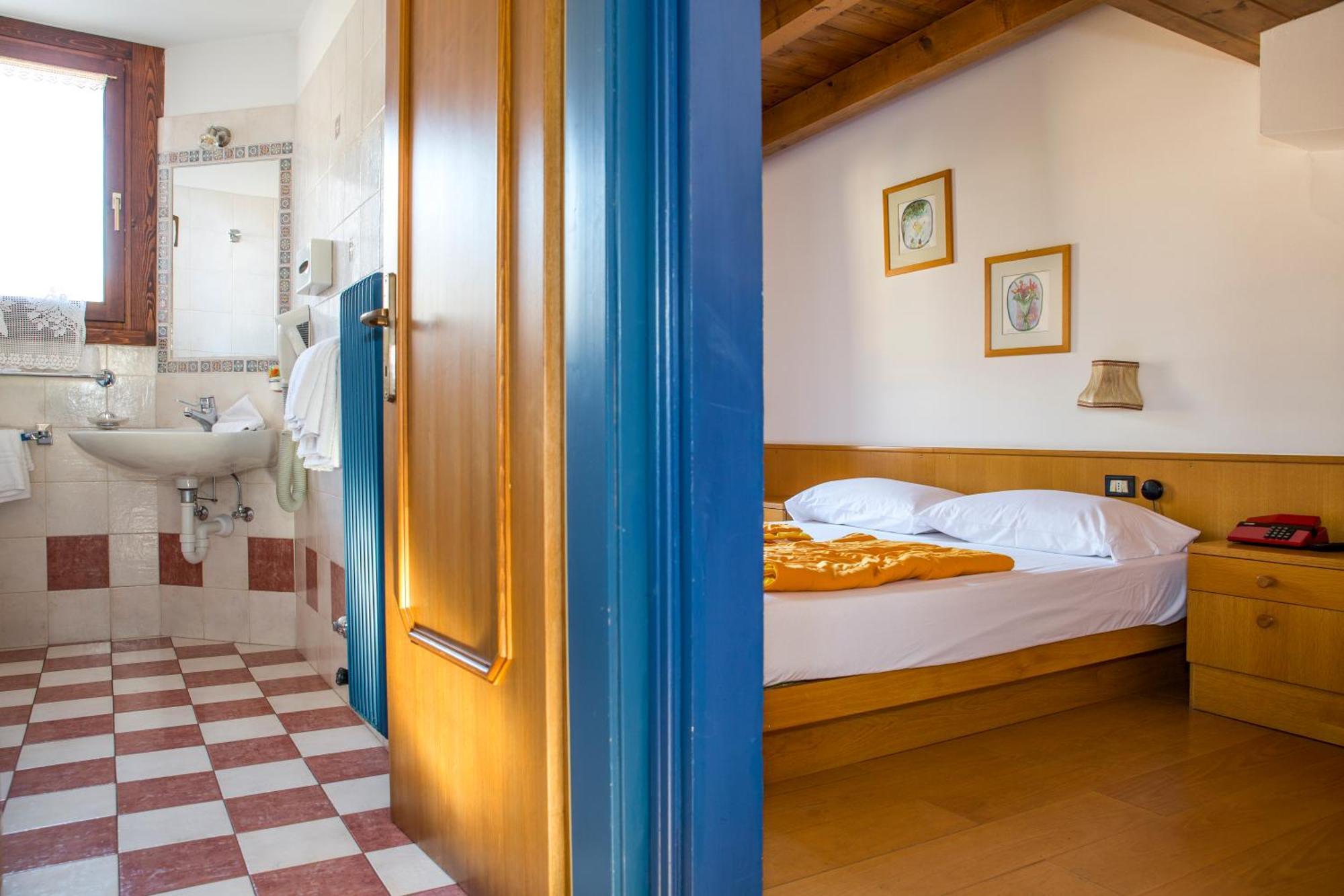 Hotel San Valier Cavalese Camera foto